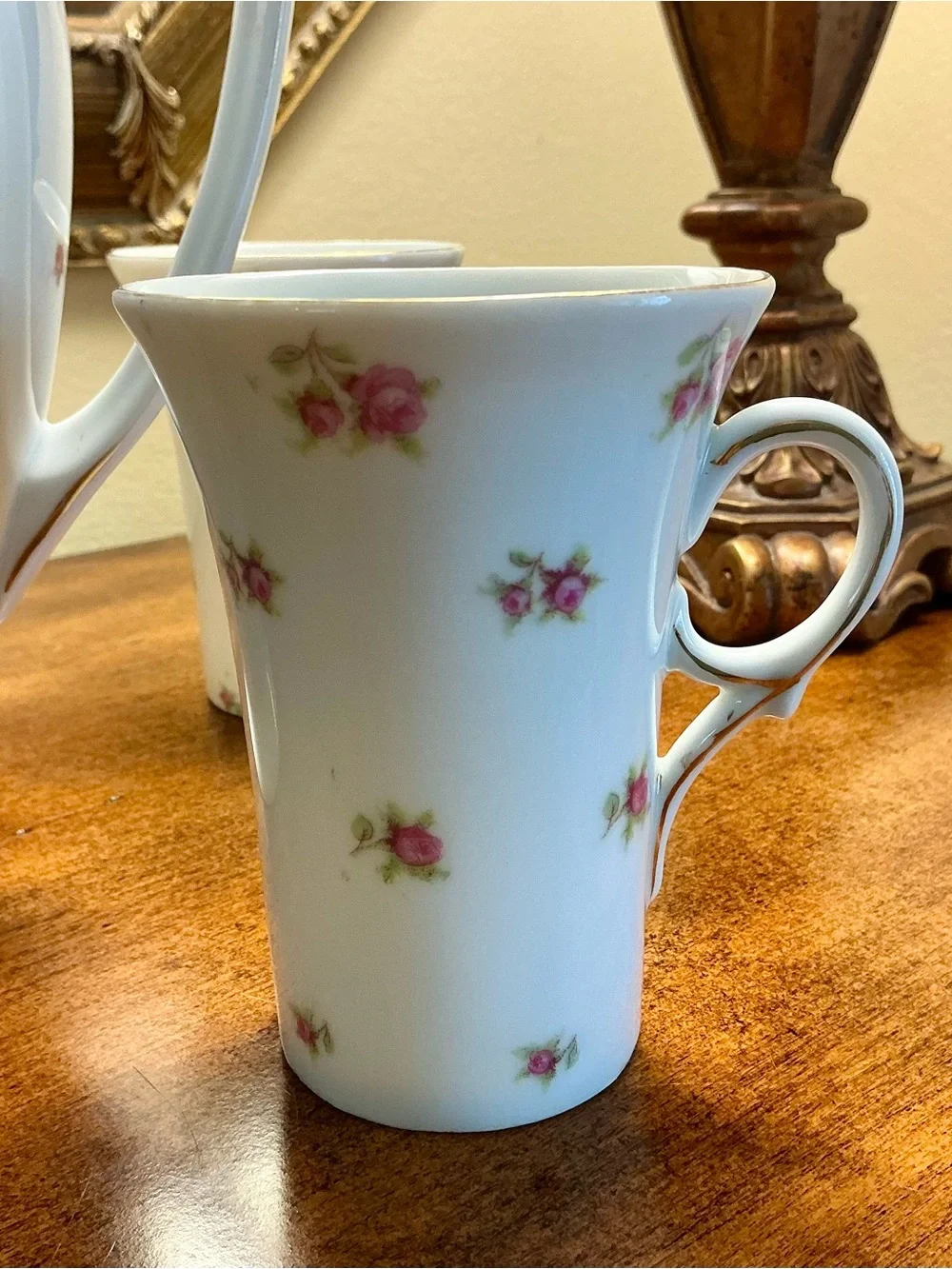 Antique Victoria Porcelain Coffee Set-Coffee Pot/lid and 4 Coffee